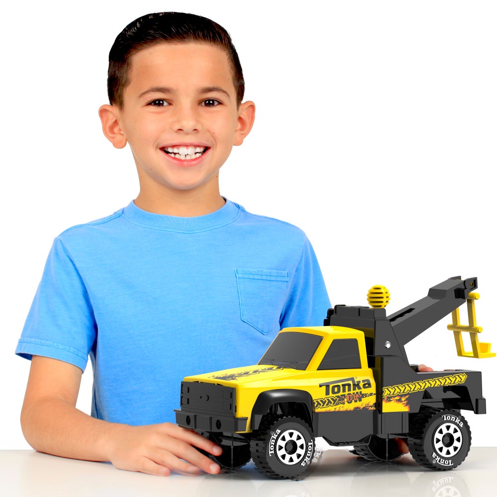 12.5" STEEL CLASSICS TOW TRUCK (2) BL